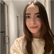 Estudiante de Grado en Derecho se ofrece como profesora de Lengua Castellana